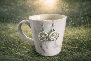 boucles d&rsquo;oreilles en vaisselle ancienne ronde verte